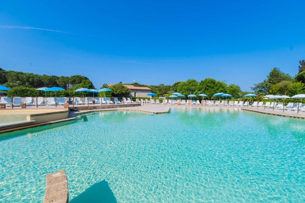 Camping Le Palme Marina Di Bibbona Exteriör bild